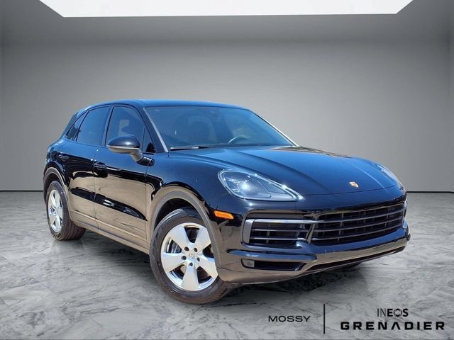 2021 Porsche Cayenne  AWD photo