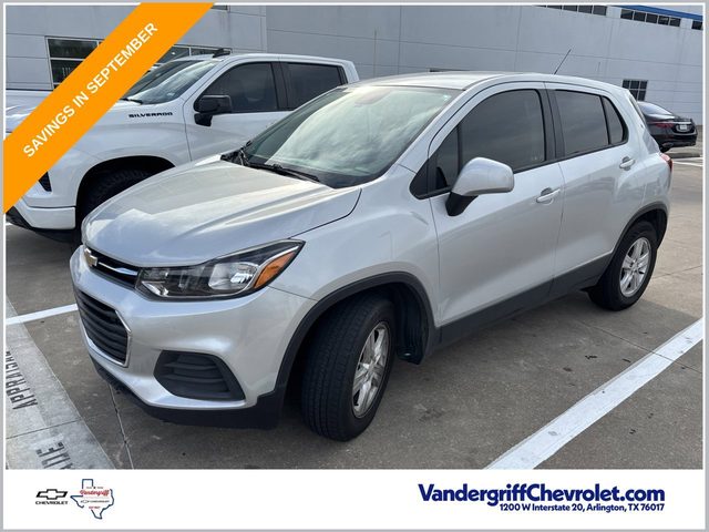 2021 Chevrolet Trax LS FWD photo