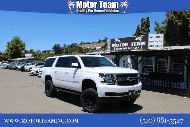 2020 Chevrolet Suburban LT 4WD photo