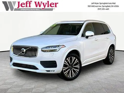 2021 Volvo XC90 Momentum AWD photo