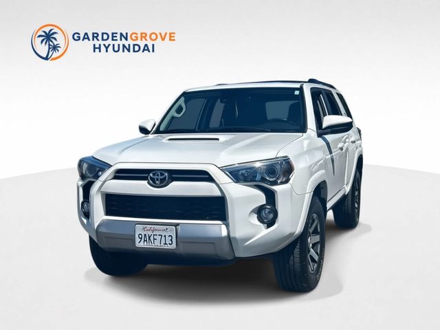 2020 Toyota 4Runner TRD Off Road 4WD photo