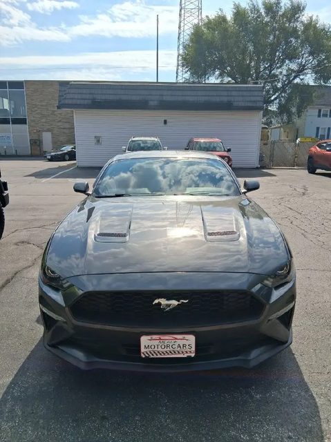 2020 Ford Mustang EcoBoost RWD photo