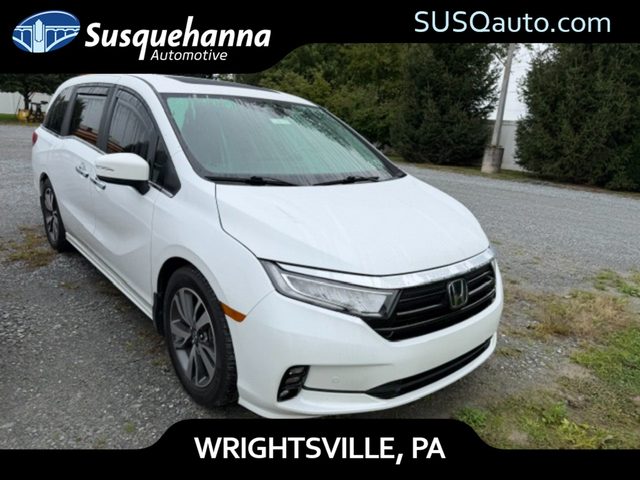 2021 Honda Odyssey Touring FWD photo