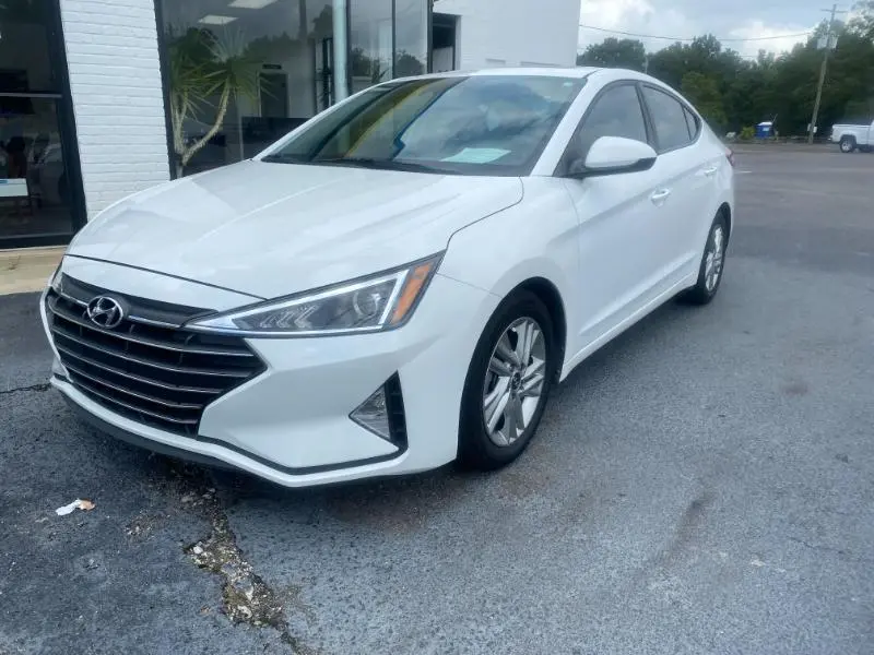 2020 Hyundai Elantra Value Edition FWD photo
