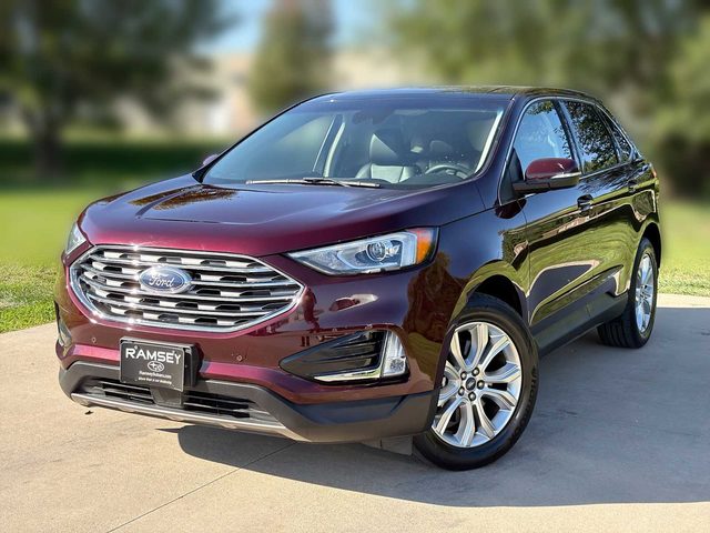 2020 Ford Edge Titanium AWD photo