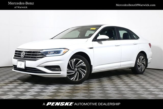 2020 Volkswagen Jetta SEL Premium FWD photo