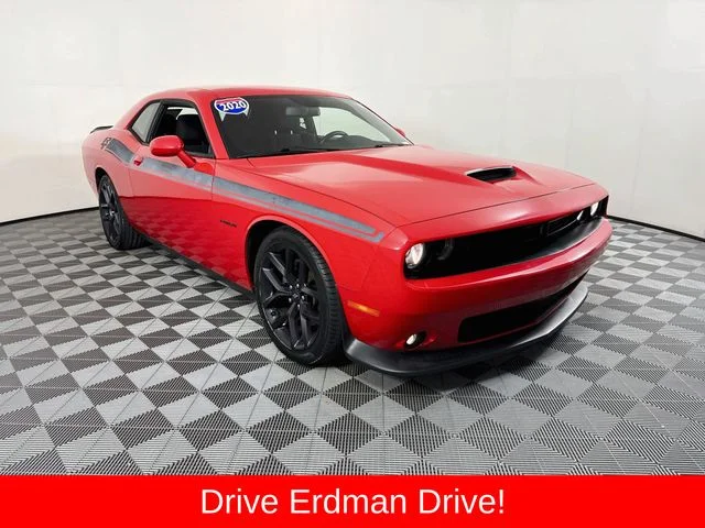 2020 Dodge Challenger R/T RWD photo