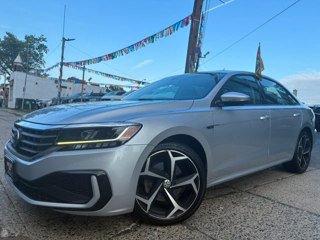 2020 Volkswagen Passat 2.0T R-Line FWD photo