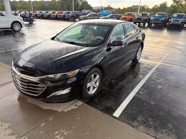 2020 Chevrolet Malibu LS FWD photo