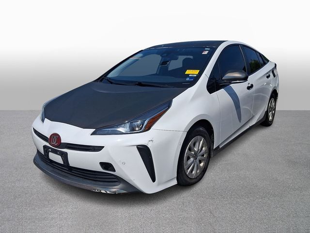 2019 Toyota Prius LE FWD photo