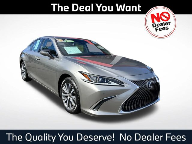 2020 Lexus ES ES 300h FWD photo