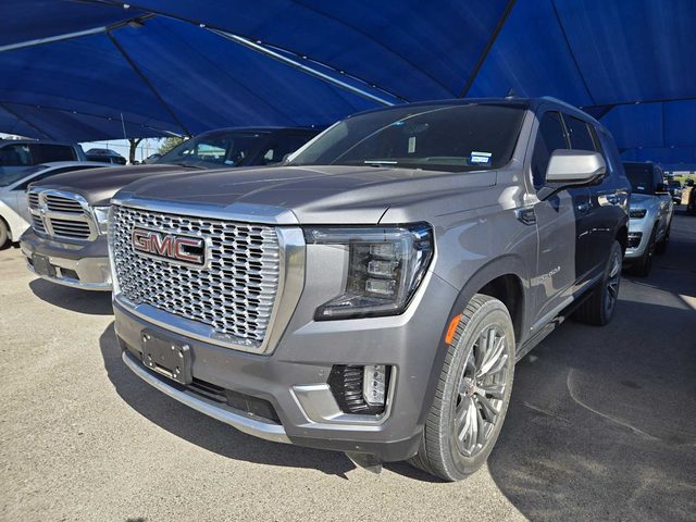 2021 GMC Yukon Denali 4WD photo