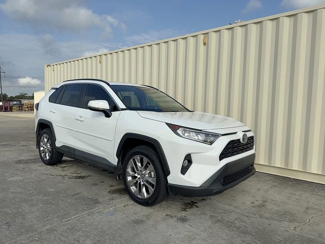 2020 Toyota RAV4 XLE Premium FWD photo