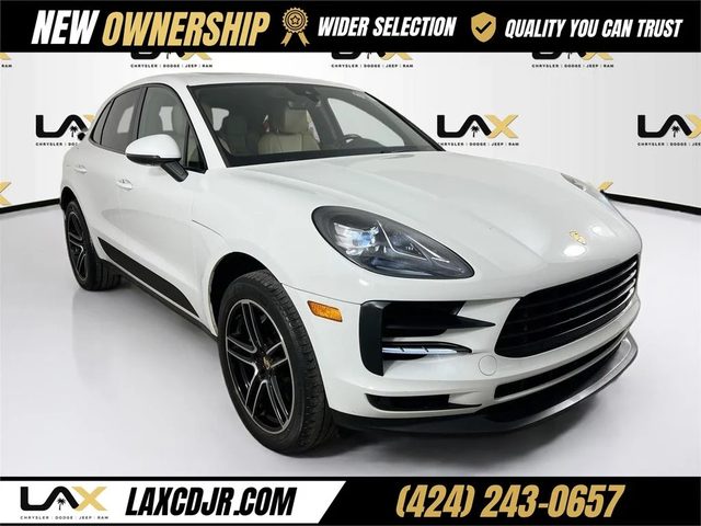 2020 Porsche Macan S AWD photo
