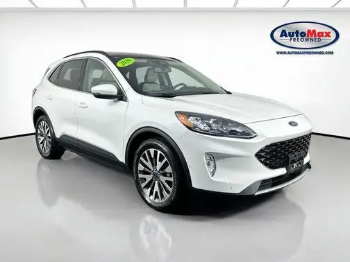 2020 Ford Escape Titanium Hybrid AWD photo