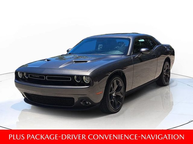 2019 Dodge Challenger SXT RWD photo