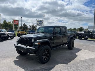 2020 Jeep Gladiator Sport S 4WD photo