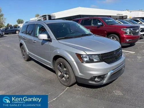 2020 Dodge Journey Crossroad FWD photo