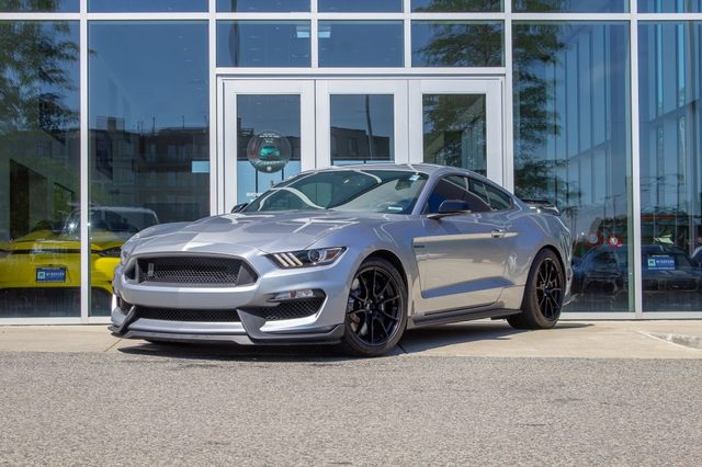 2020 Ford Mustang Shelby GT350 RWD photo