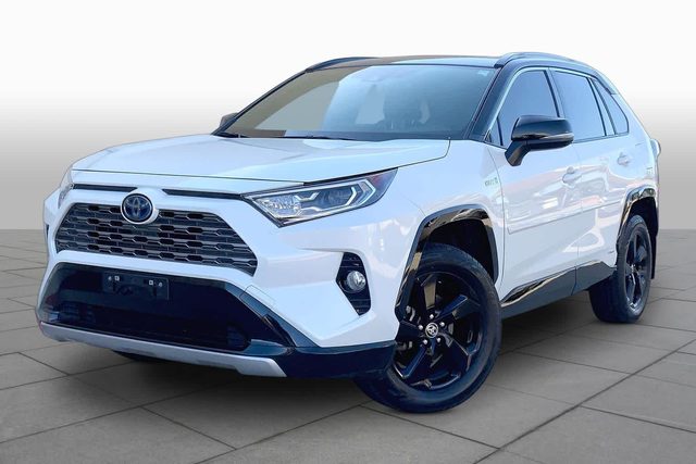 2020 Toyota RAV4 Hybrid XSE AWD photo
