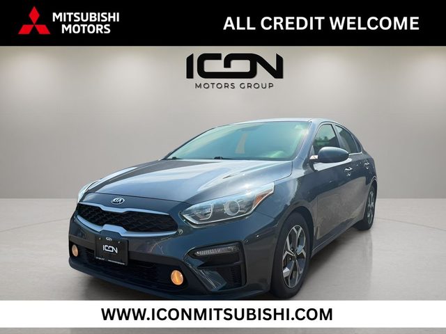 2021 Kia Forte LXS FWD photo