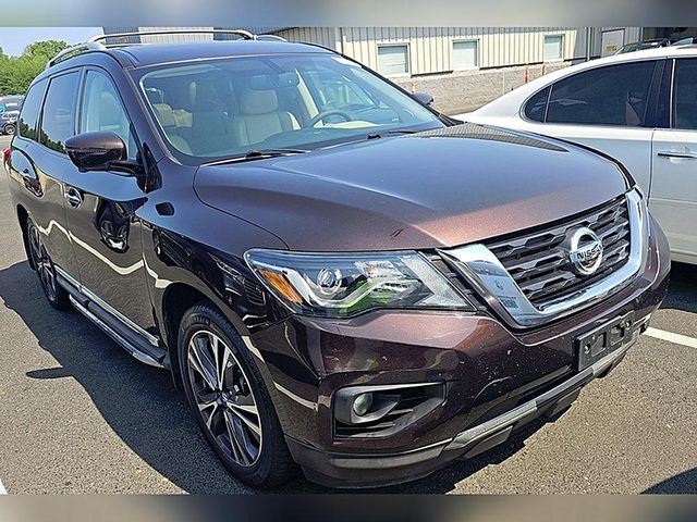 2020 Nissan Pathfinder Platinum 4WD photo