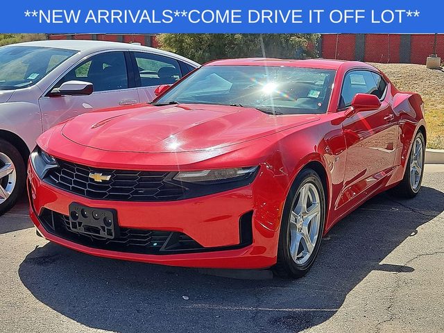 2021 Chevrolet Camaro 1LT RWD photo