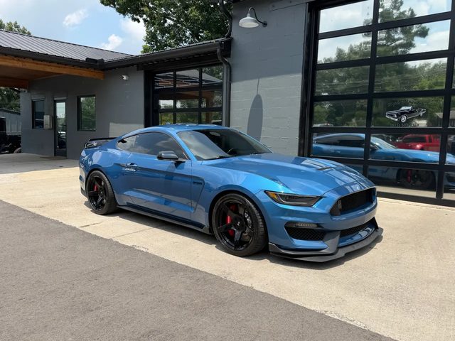 2020 Ford Mustang Shelby GT350 RWD photo