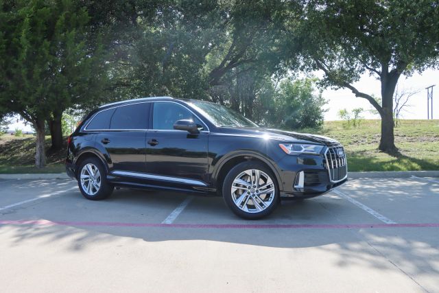 2021 Audi Q7 Premium Plus AWD photo