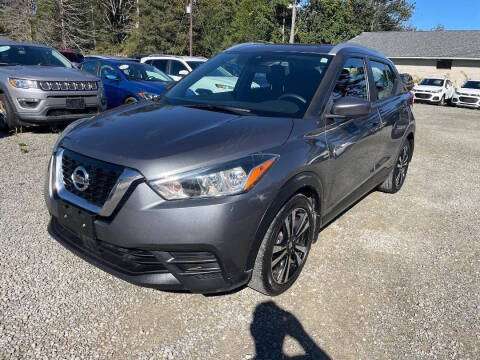 2020 Nissan Kicks SV FWD photo