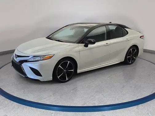 2020 Toyota Camry XSE FWD photo