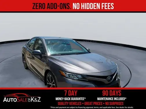 2020 Toyota Camry Hybrid SE FWD photo