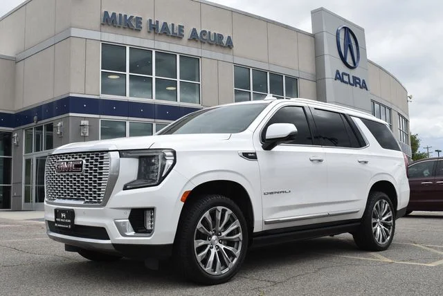 2021 GMC Yukon Denali 4WD photo