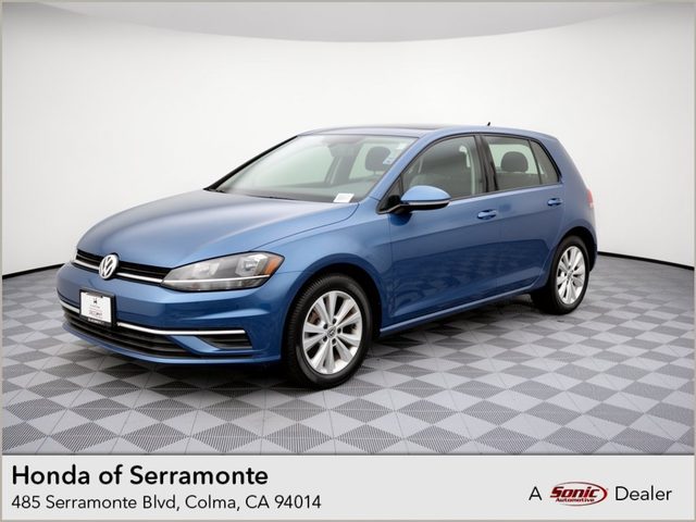 2020 Volkswagen Golf TSI FWD photo