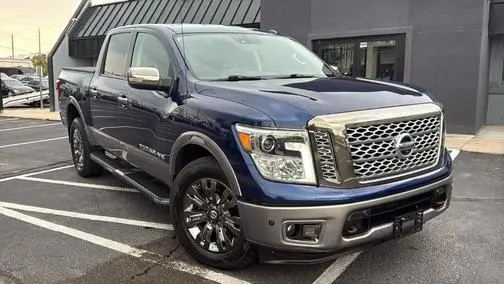 2018 Nissan Titan Platinum Reserve 4WD photo