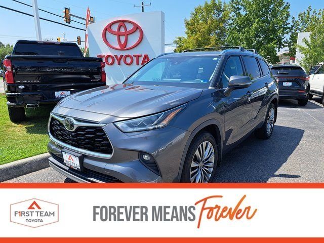 2020 Toyota Highlander Platinum AWD photo