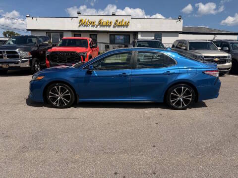 2020 Toyota Camry SE AWD photo