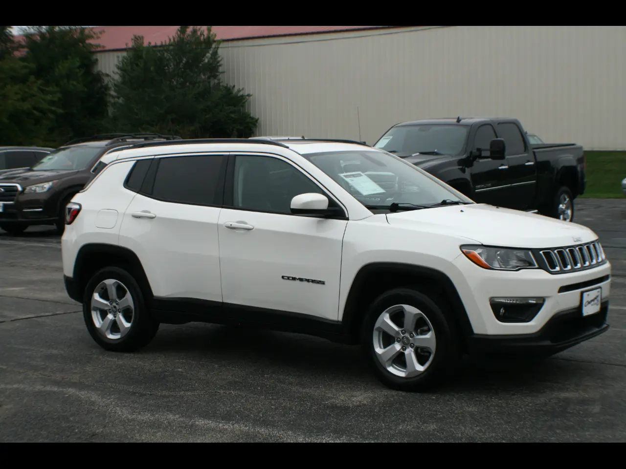 2021 Jeep Compass Latitude 4WD photo