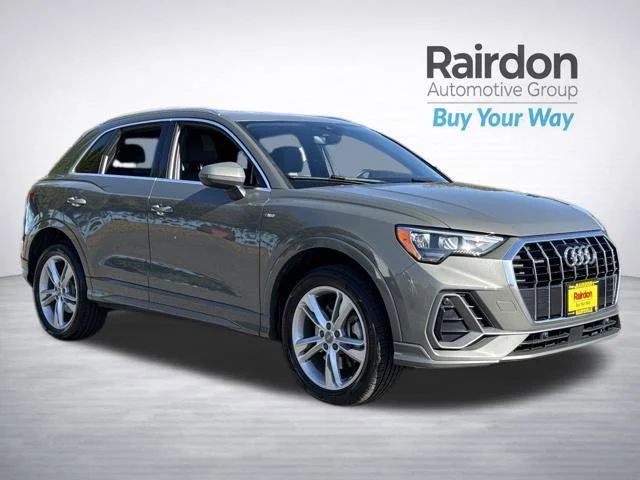 2021 Audi Q3 S line Premium AWD photo