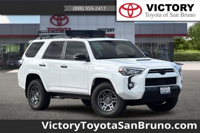 2020 Toyota 4Runner Venture 4WD photo