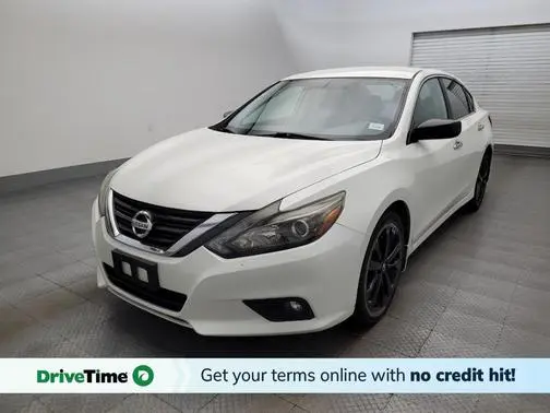 2017 Nissan Altima 2.5 SR FWD photo