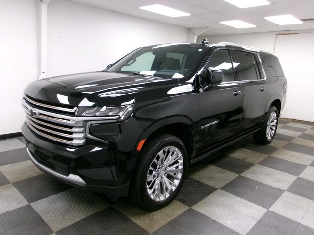 2021 Chevrolet Suburban High Country 4WD photo