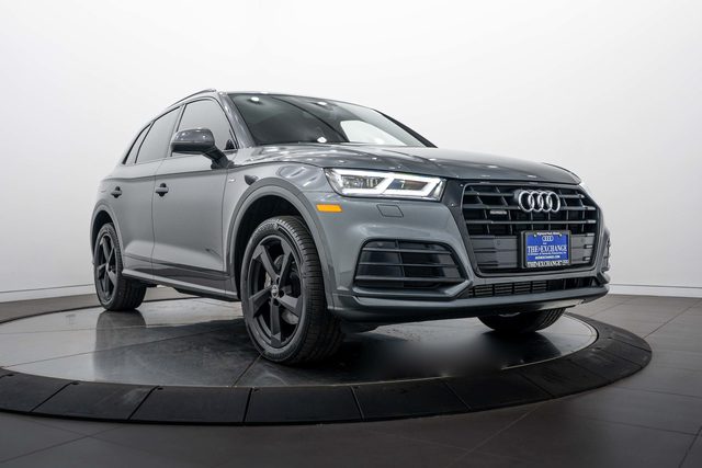 2020 Audi Q5 Titanium Premium Plus AWD photo