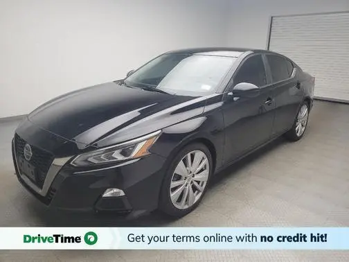 2019 Nissan Altima 2.5 SR FWD photo