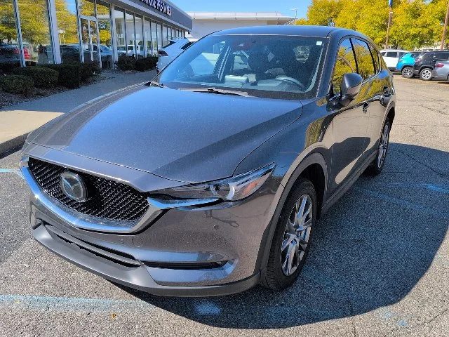 2020 Mazda CX-5 Signature AWD photo