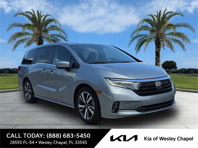 2021 Honda Odyssey Touring FWD photo