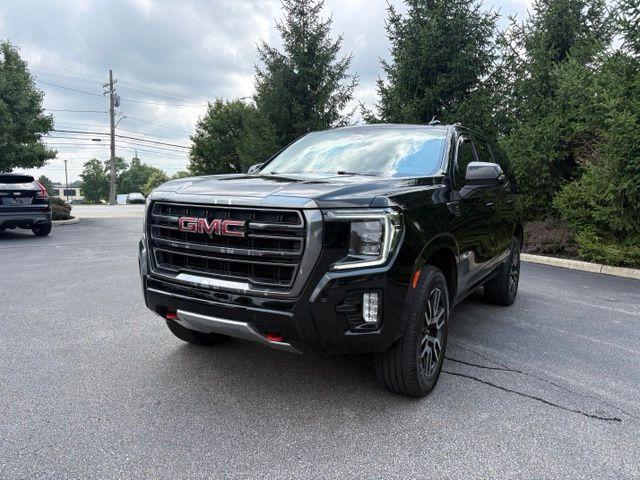 2021 GMC Yukon AT4 4WD photo