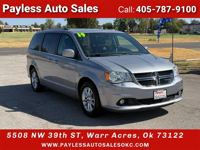 2019 Dodge Grand Caravan SXT FWD photo