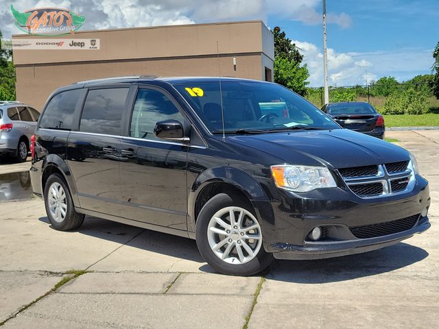2019 Dodge Grand Caravan SXT FWD photo