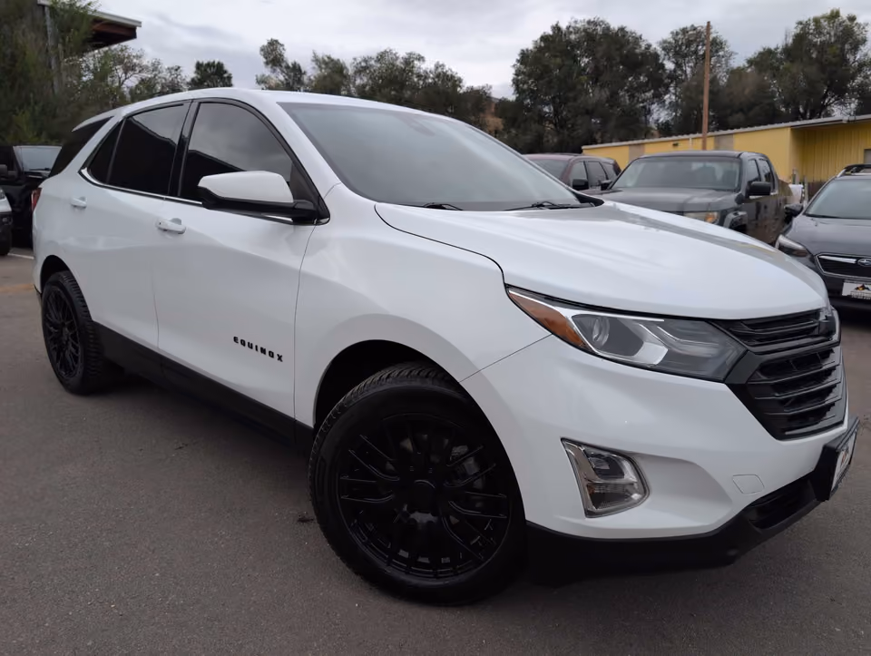 2020 Chevrolet Equinox LT AWD photo